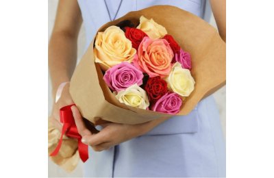 25 троянд мікс у Стамбулі