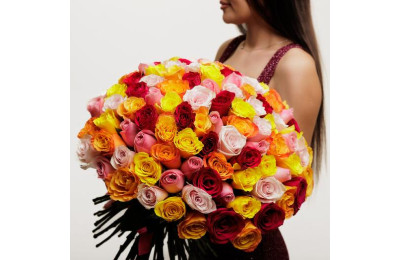 101 троянда мікс в Парижі