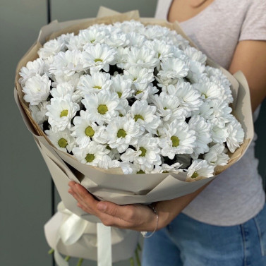 Букет із 15 хризантем