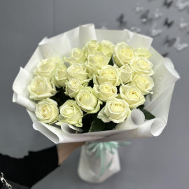 Bouquet of 21 White Roses